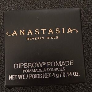 Anastasia Beverly Hills Dipbrow Pomade in Black Box